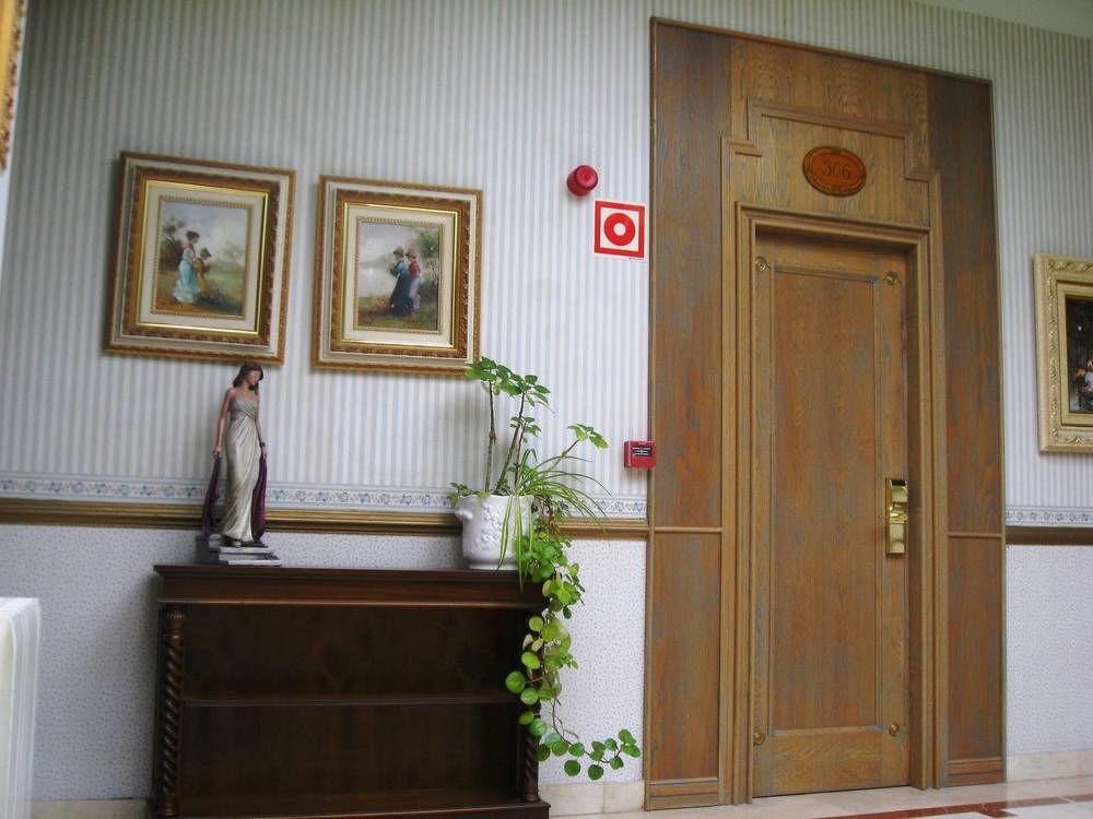 My Rooms City Hotel Camino De Santiago Лос-Томильярес Экстерьер фото